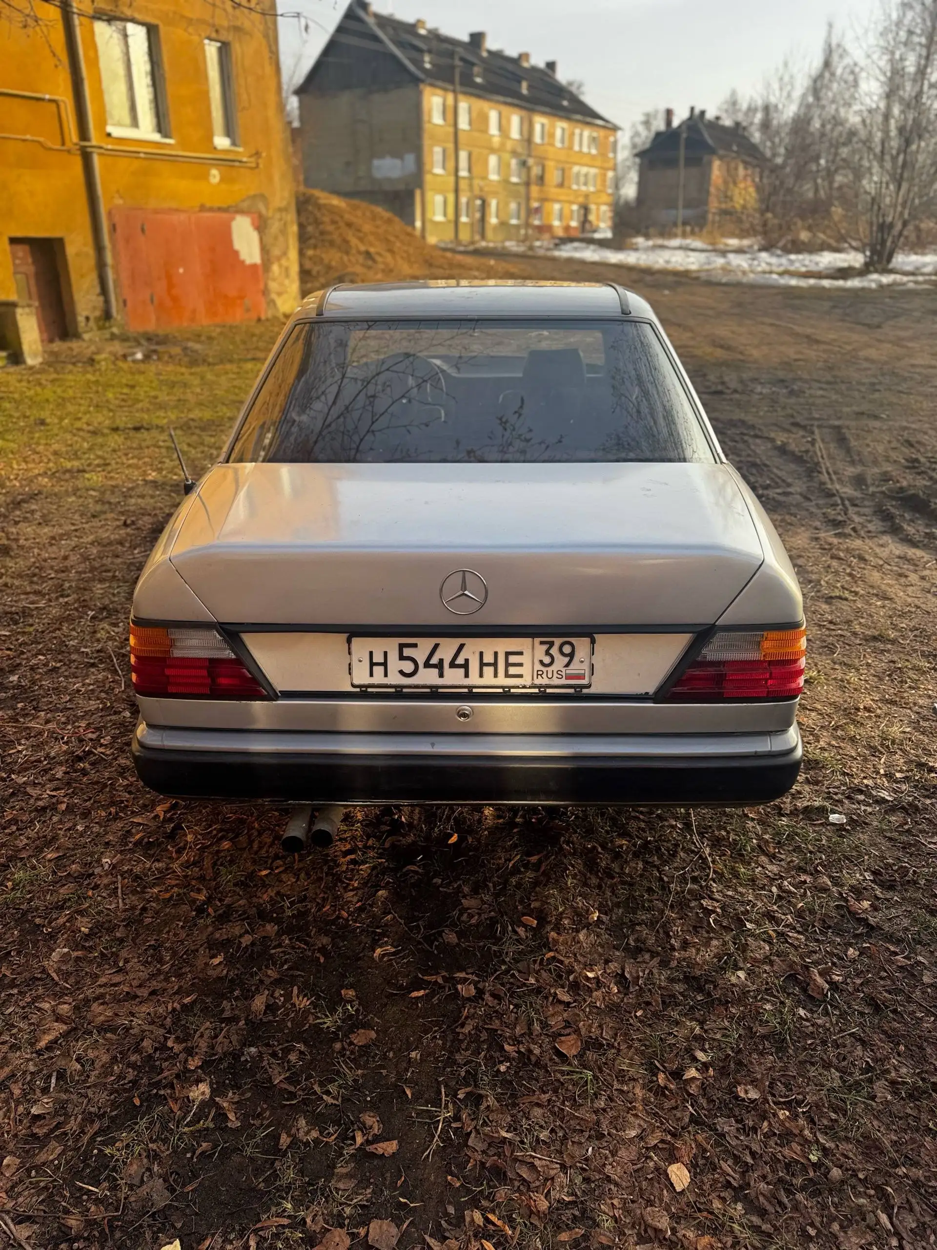 Продается Mercedes 124 2.3 1991 года выпуска - Легковые автомобили (Авто) в Калининград