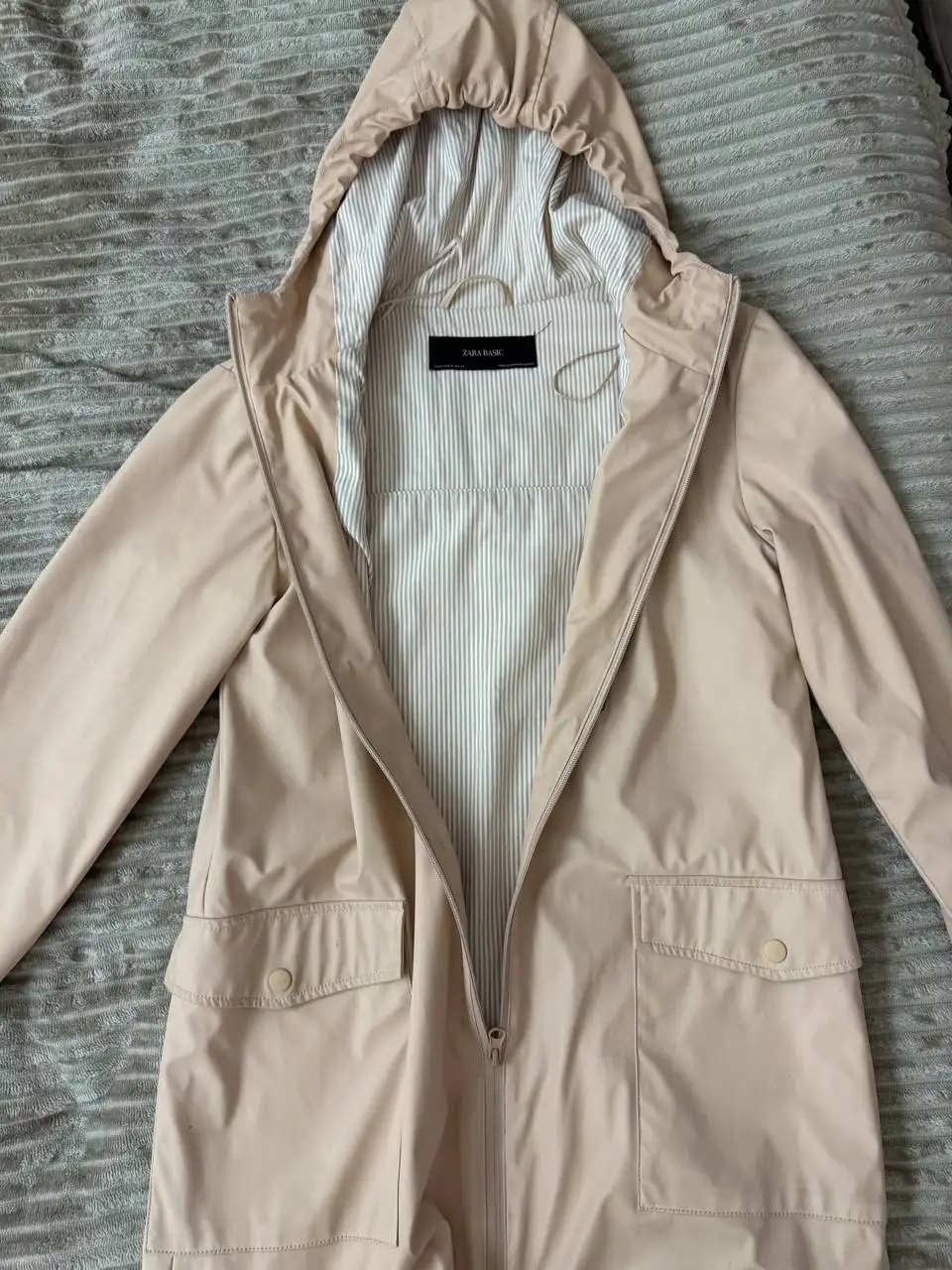 Пуховик женский Columbia и плащ Zara - Одежда в Калининград