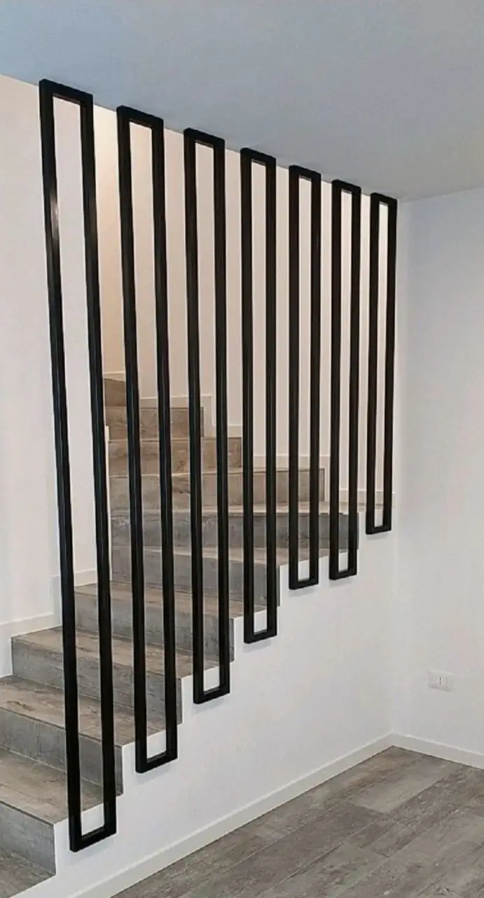 Изготовление лестниц, перил, ограждений и металлоконструкций - Сварочные и монтажные работы (Услуги) в Калининград