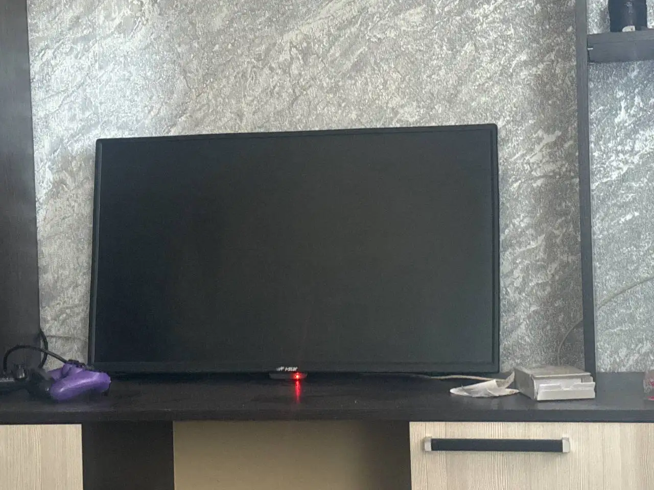 Телевизор i-star без ножек и пульта - Электроника в Калининград