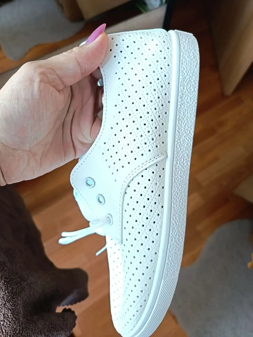 Белые легкие удобные дышащие кроссовки - Обувь (Одежда) в Калининград