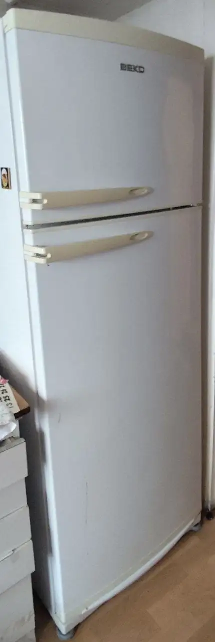 Холодильник б/у в Калининграде - Холодильники (Барахолка) в Калининград