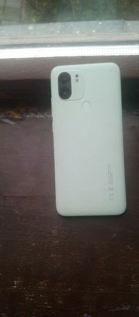 Продам телефон Redmi A1+ в хорошем состоянии - Смартфоны (Электроника) в Калининград