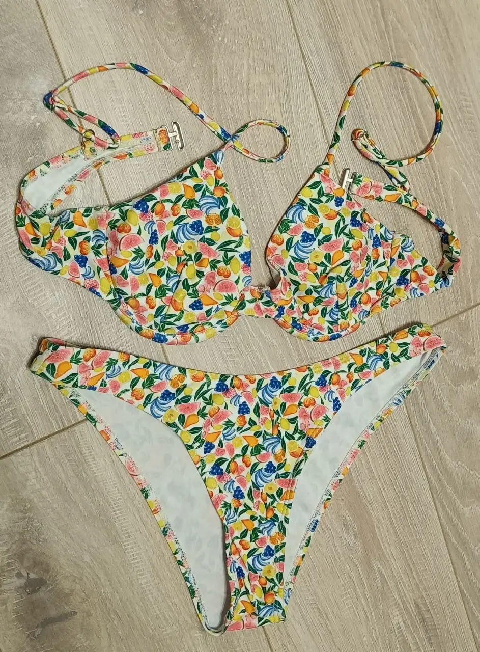 Купальники взрослые и детские разные размеры - Купальники (Одежда) в Калининград