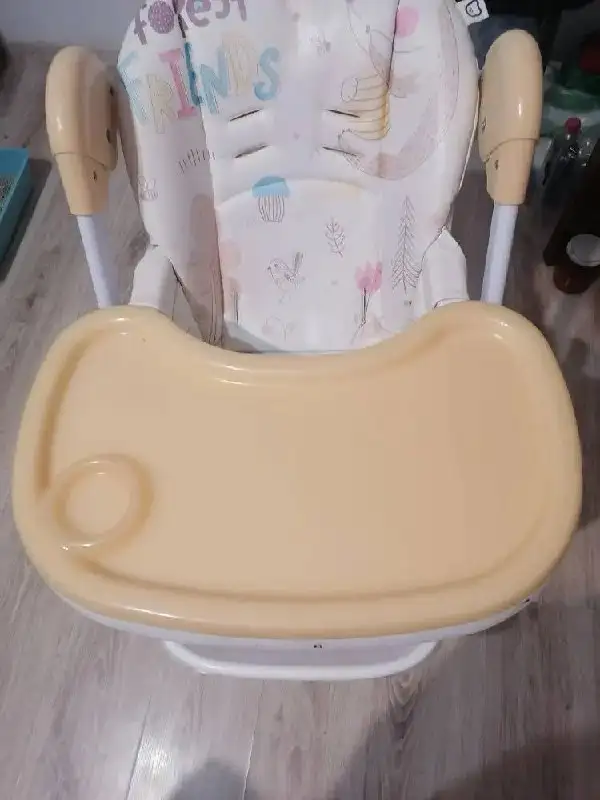 Стульчик не складывающийся - Мебель (Барахолка) в Калининград