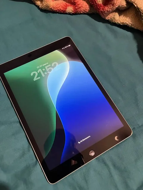 Продам планшет iPad 9 64GB - Телевизоры в Калининград