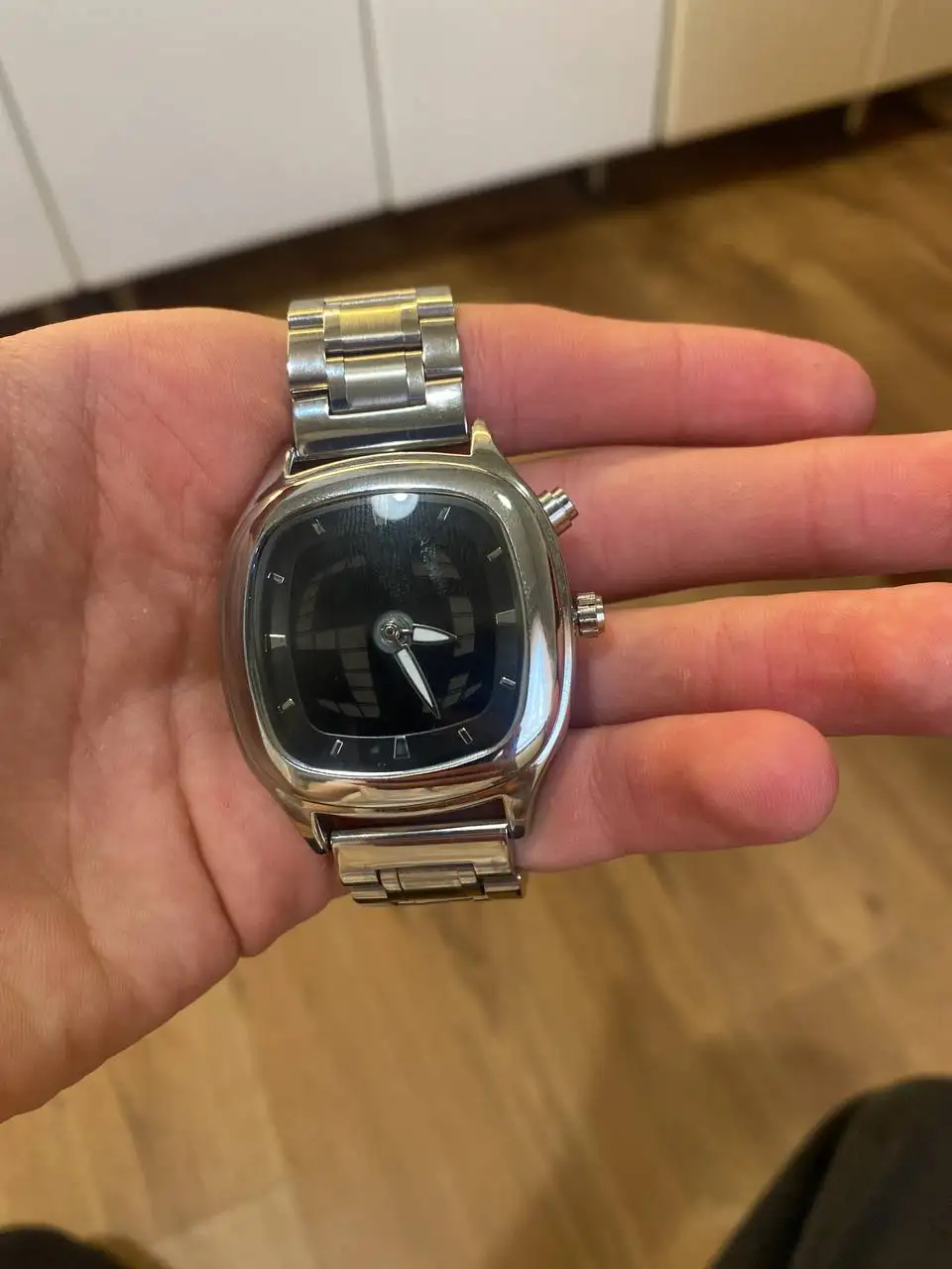 Продам часы с перегоревшим дисплеем в хорошем состоянии - Барахолка в Калининград