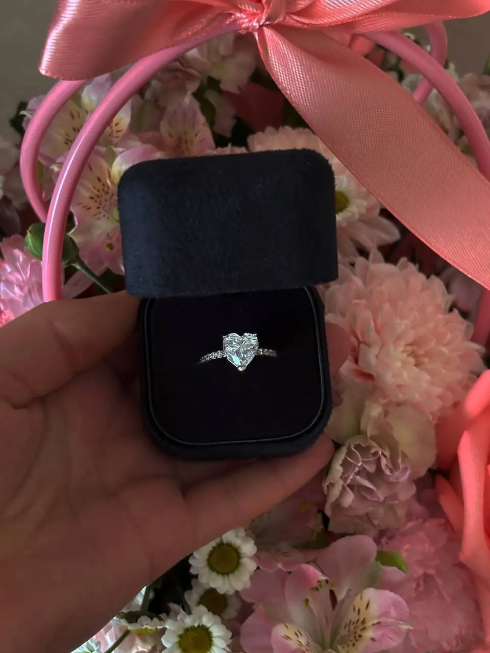 Продам кольцо серебро 925 пробы с фианитом - Барахолка в Калининград