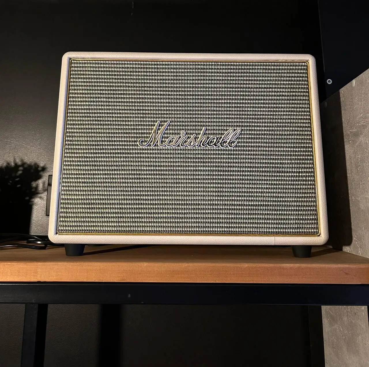 Колонка Marshall Woburn 1-е поколение - Аудиотехника (Электроника) в Калининград