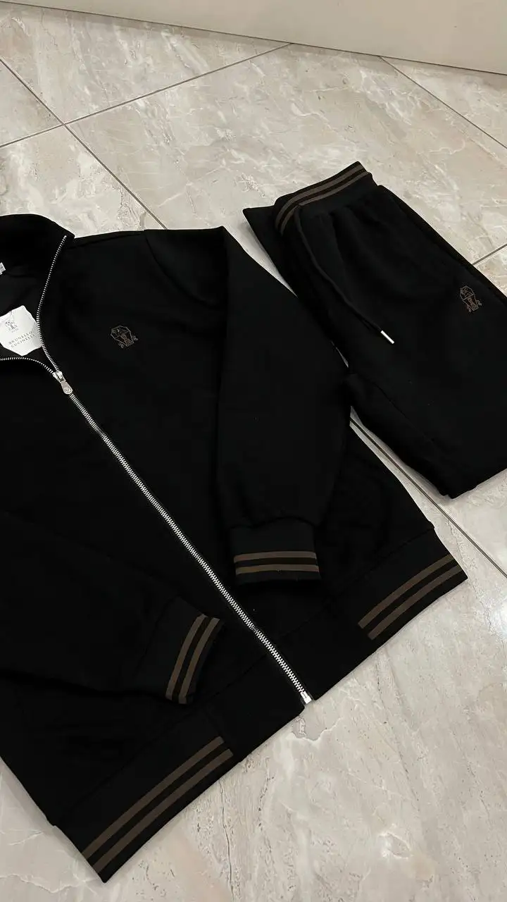 Продажа одежды 3XL - Одежда в Калининград