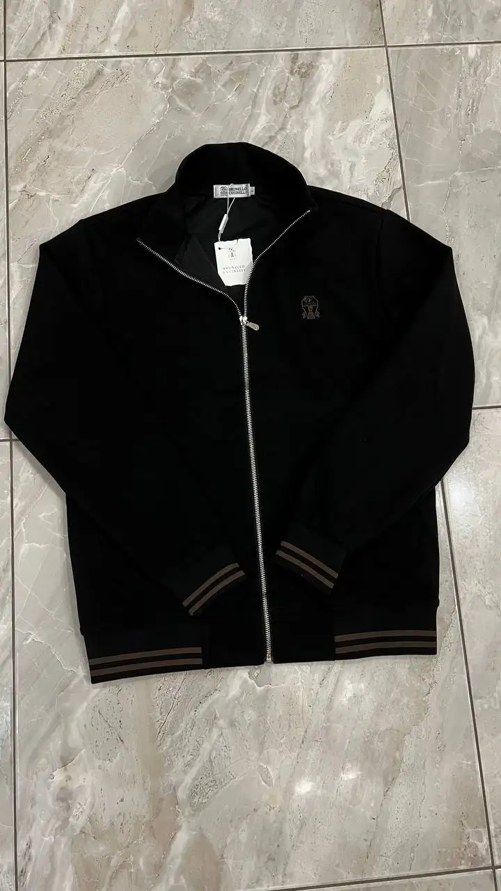 Продажа одежды 3XL - Одежда в Калининград