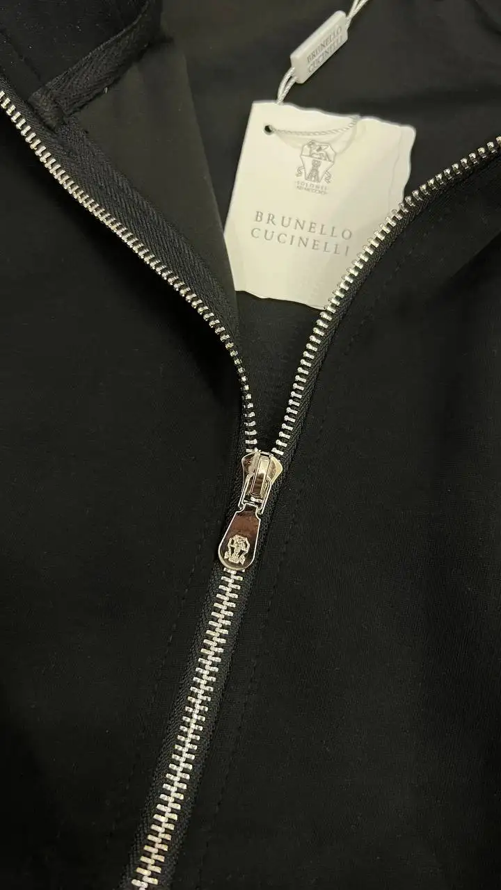 Продажа одежды 3XL - Одежда в Калининград