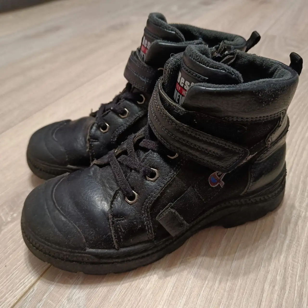 Обувь для мальчика размеры 33-34 - Детская обувь (Одежда) в Калининград