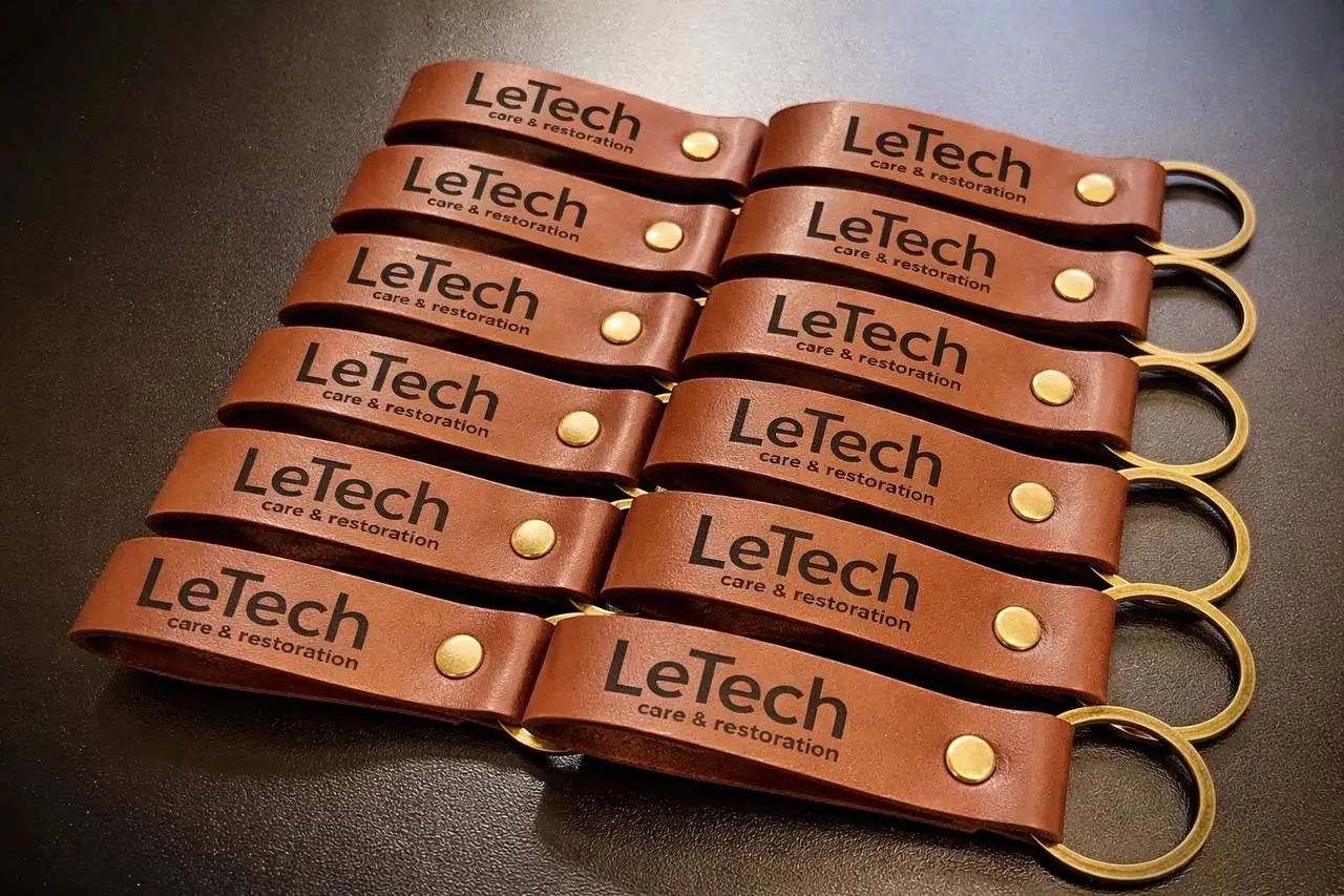 Продажа запоминающихся визиток в Калининграде - Полиграфия (Услуги) в Калининград