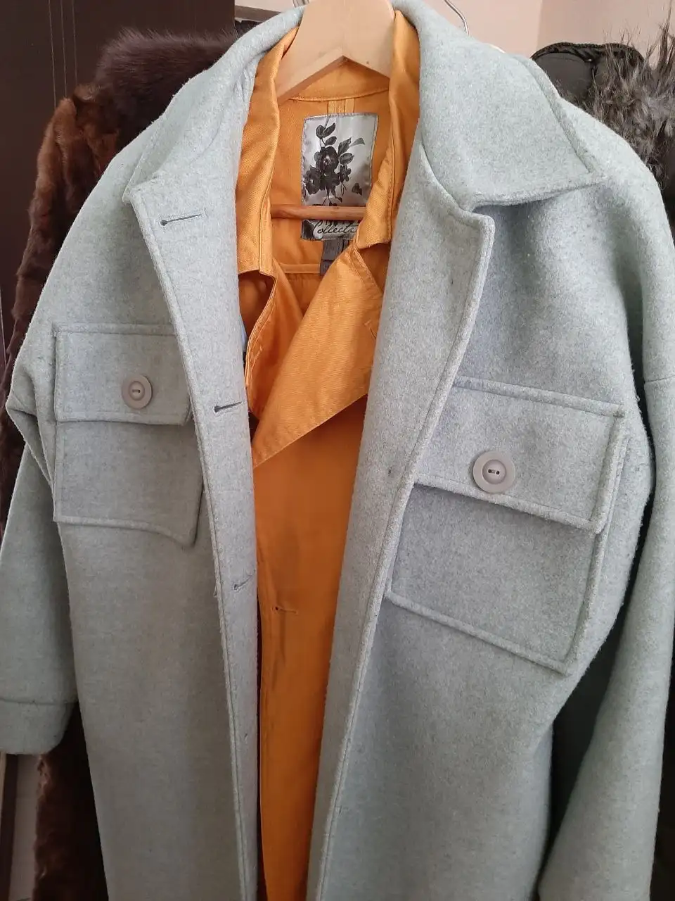 Продажа одежды и обуви б/у в Калининграде - Женская одежда (Одежда) в Калининград