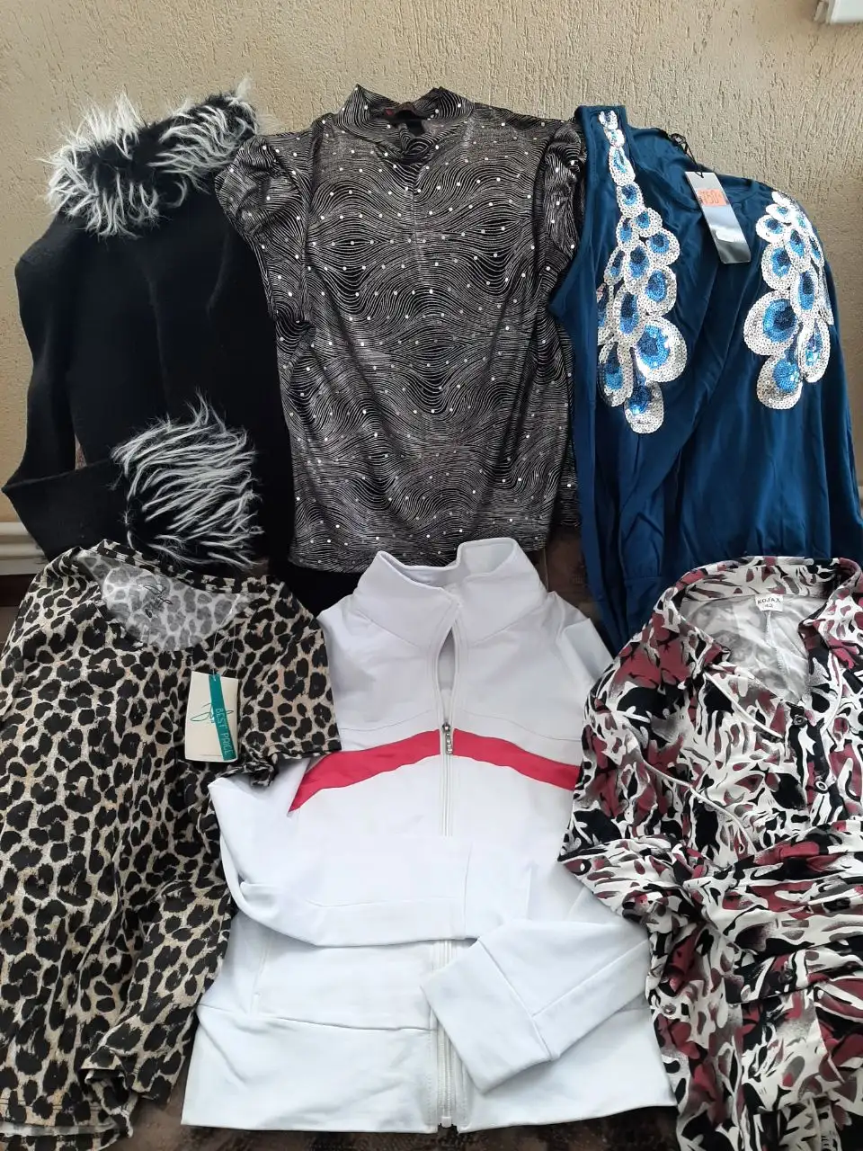 Продажа одежды и обуви б/у в Калининграде - Женская одежда (Одежда) в Калининград