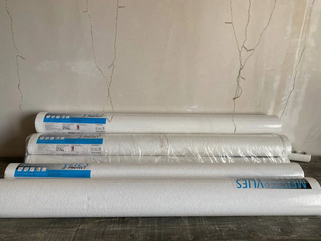 Продам обои флизелиновые AS Creation Protect 2488-17 - Ремонт и строительство (Для дома и дачи) в Калининград