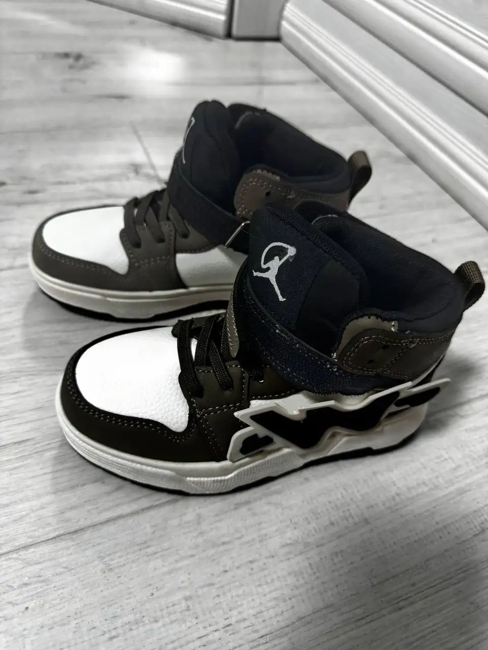 Новые кроссовки для мальчика - Обувь (Одежда) в Калининград