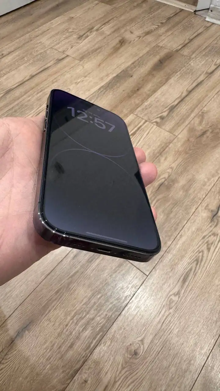 Продажа iPhone 14 Pro 256Гб в отличном состоянии - Смартфоны (Электроника) в Балтийск