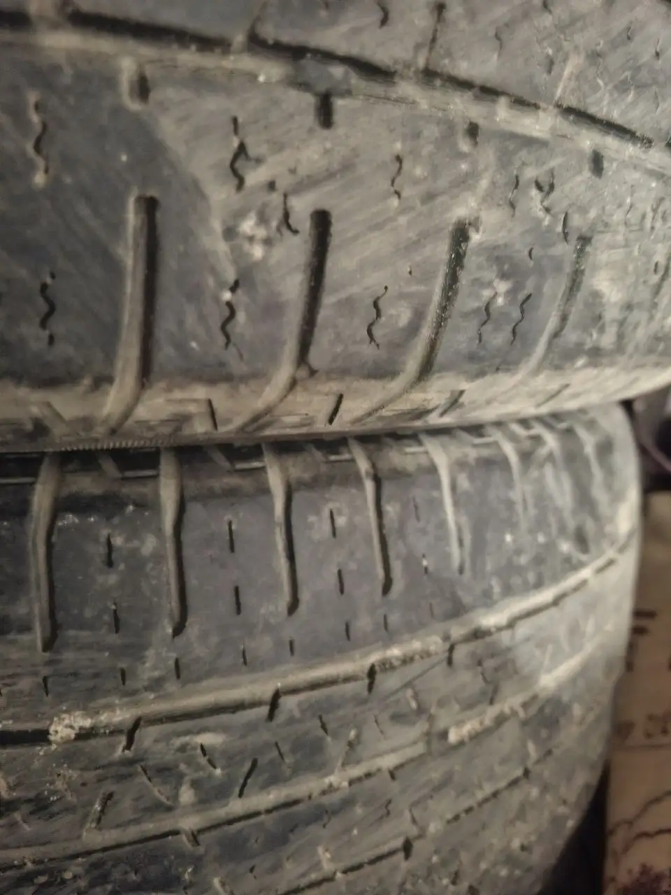 Продам летнюю резину R16/215/65 б/у - Шины и диски (Авто) в Калининград