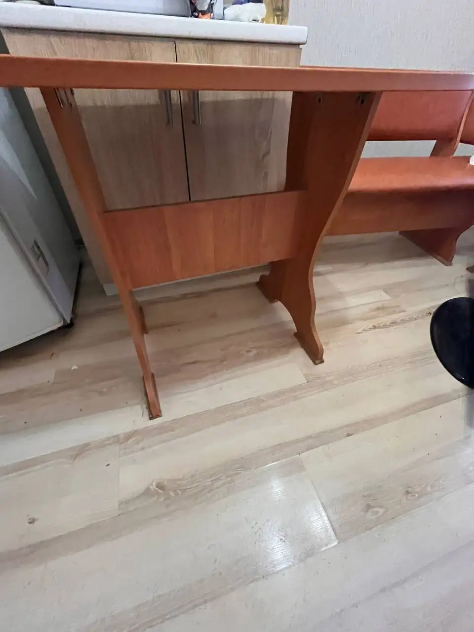 Продам кухонный стол - Мебель (Для дома и дачи) в Калининград