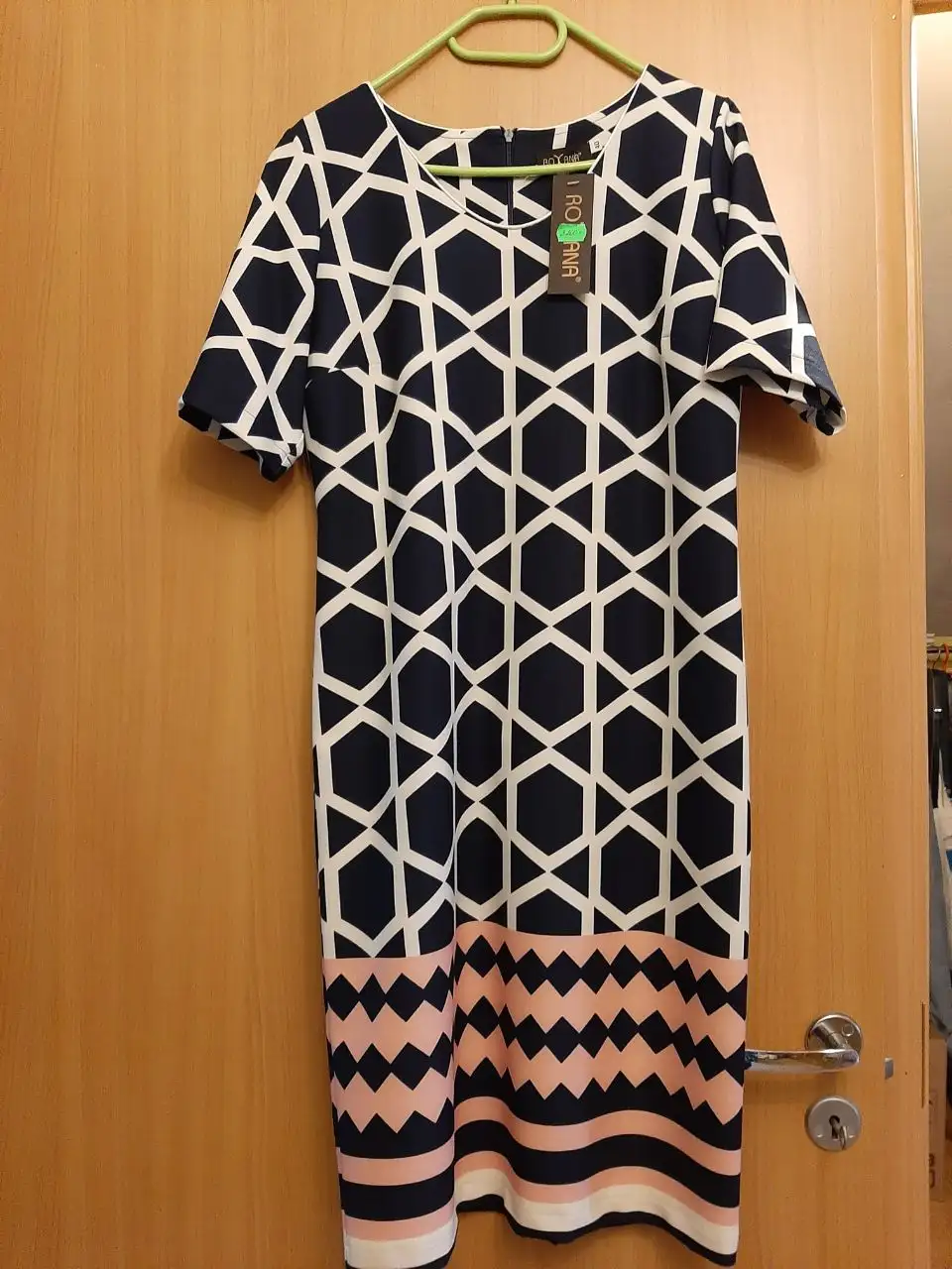 Платья новые размер 40-46 - Платья (Одежда) в Калининград