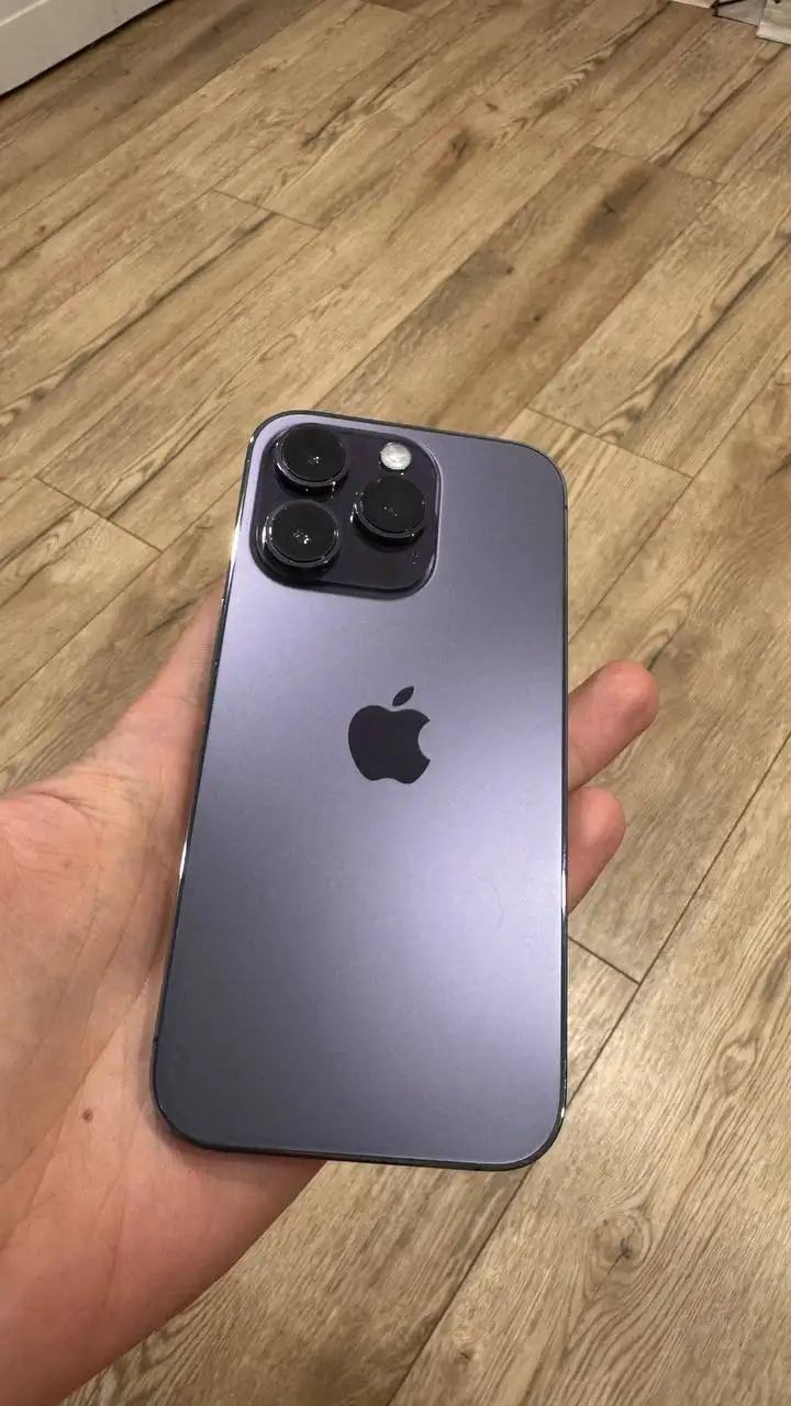 Продажа iPhone 14 Pro 256Гб в отличном состоянии - Смартфоны (Электроника) в Балтийск