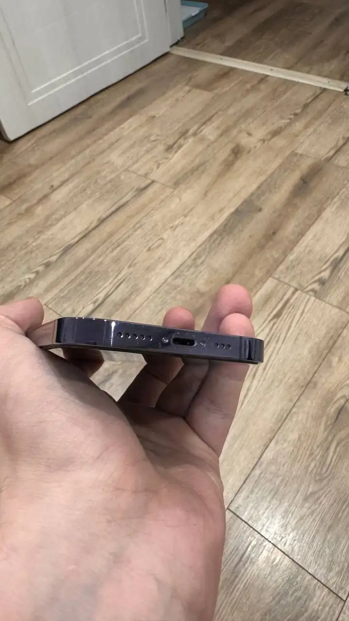 Продажа iPhone 14 Pro 256Гб в отличном состоянии - Смартфоны (Электроника) в Балтийск