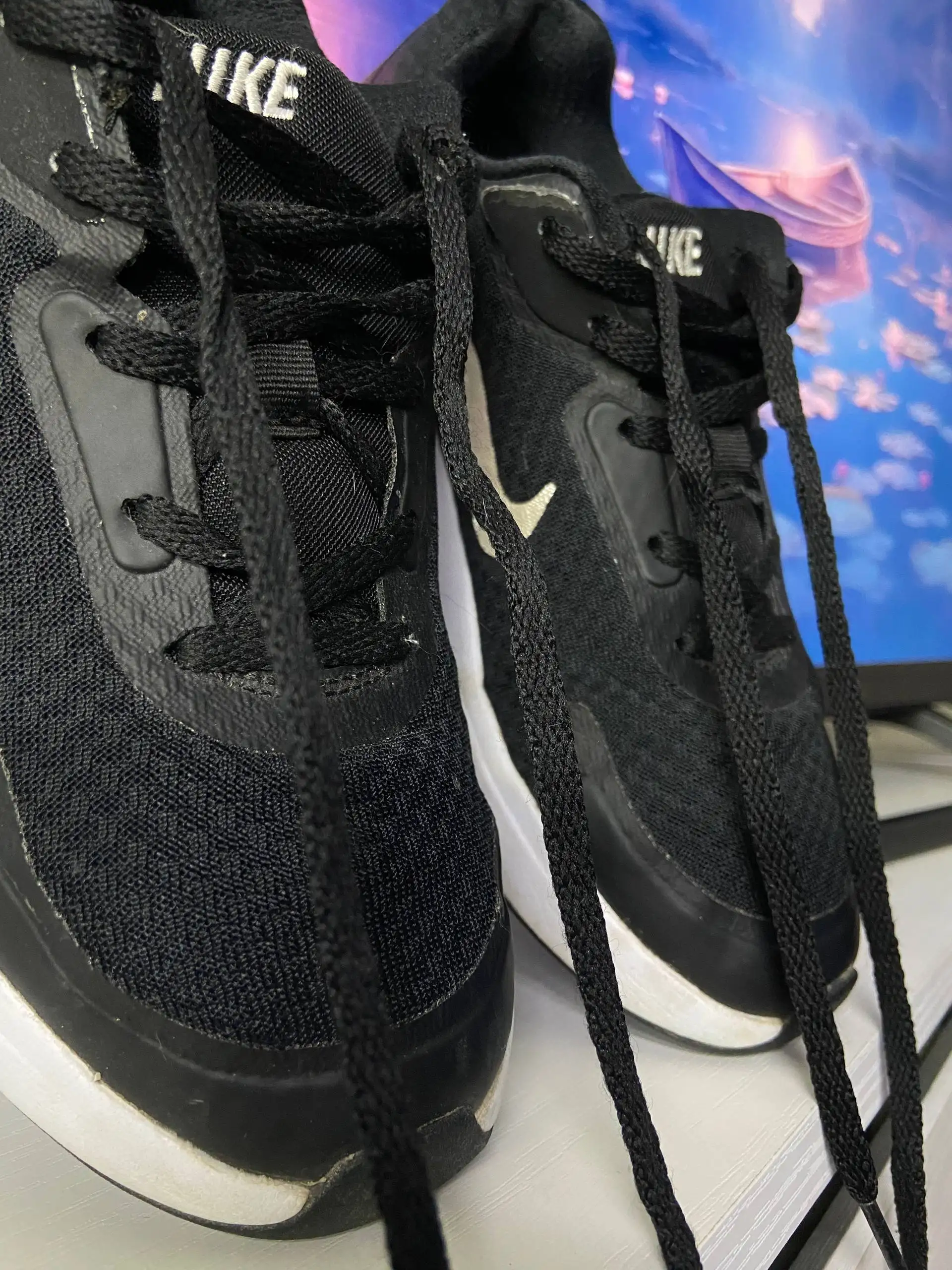 Продам оригинальные кроссовки Nike - Обувь (Одежда) в Калининград