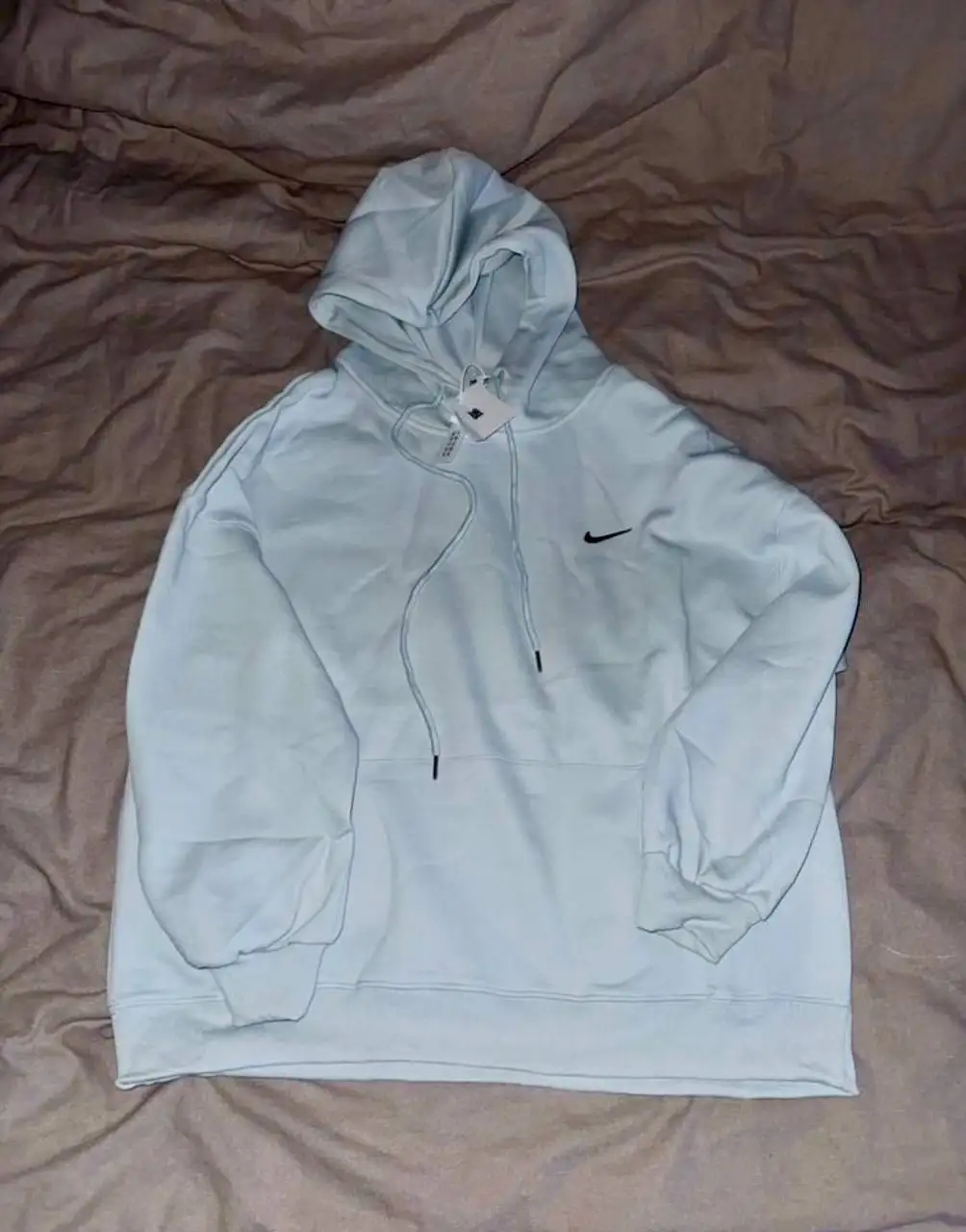 Худи новое с биркой S / Джинсы МОМ 28 - Верхняя одежда (Одежда) в Калининград