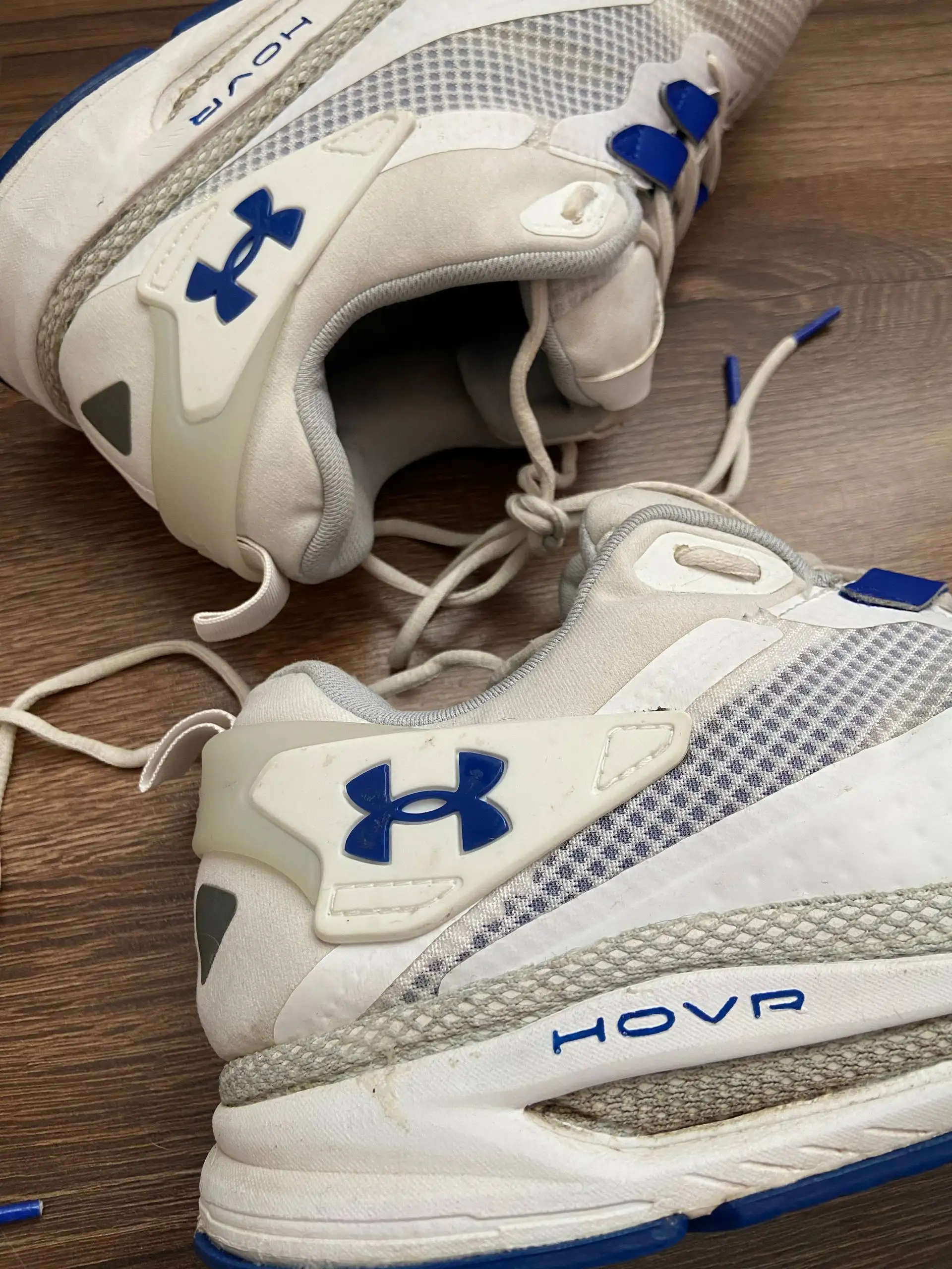 Продам кроссовки Under Armour оригинальные 45 размер - Обувь (Одежда) в Калининград