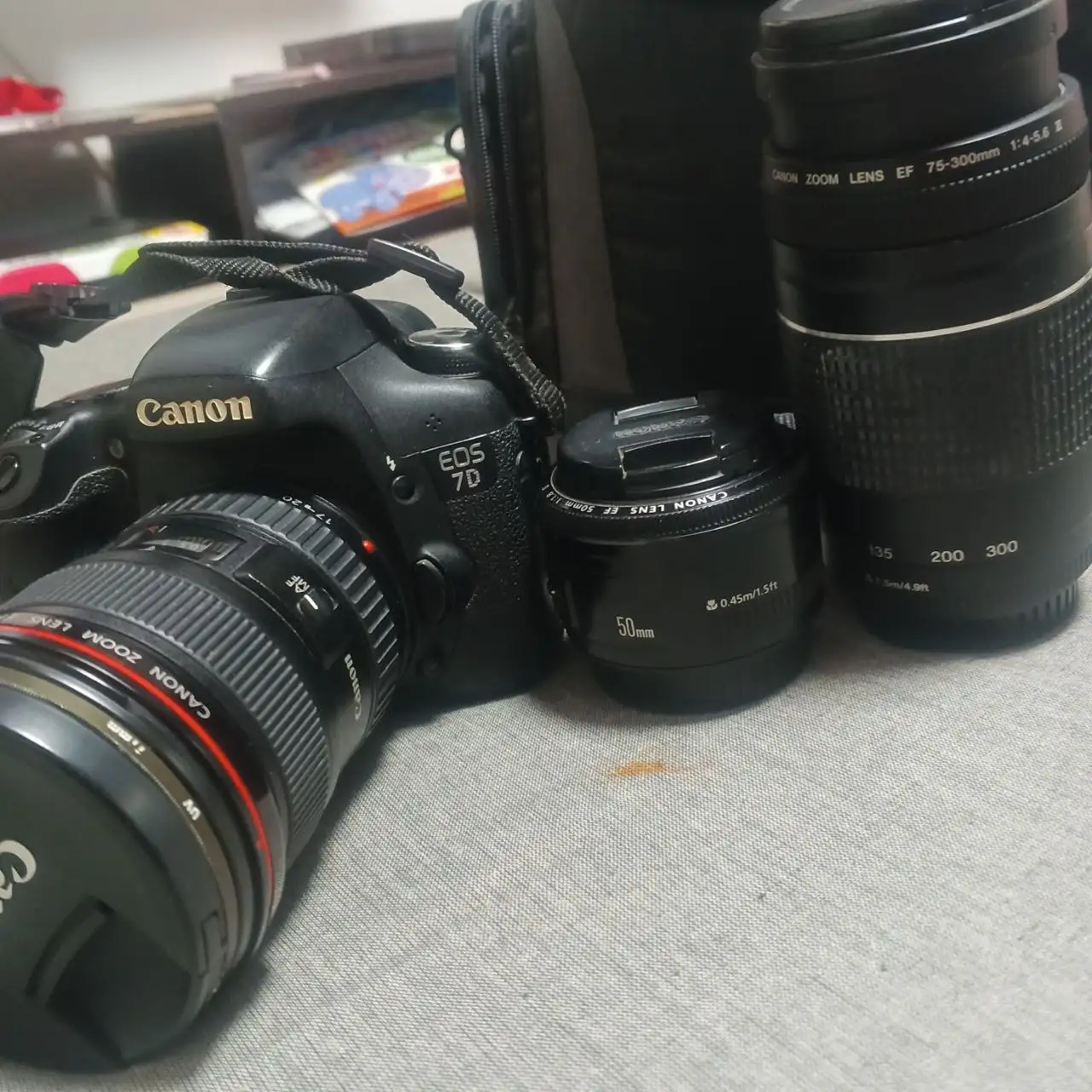 Продается фотоаппарат с объективами - null (Барахолка) в Калининград