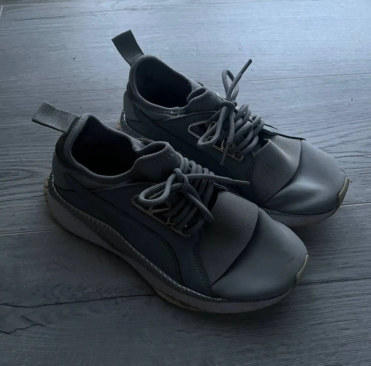 Продажа кроссовок Puma размер 37-40 - Обувь (Одежда) в Калининград