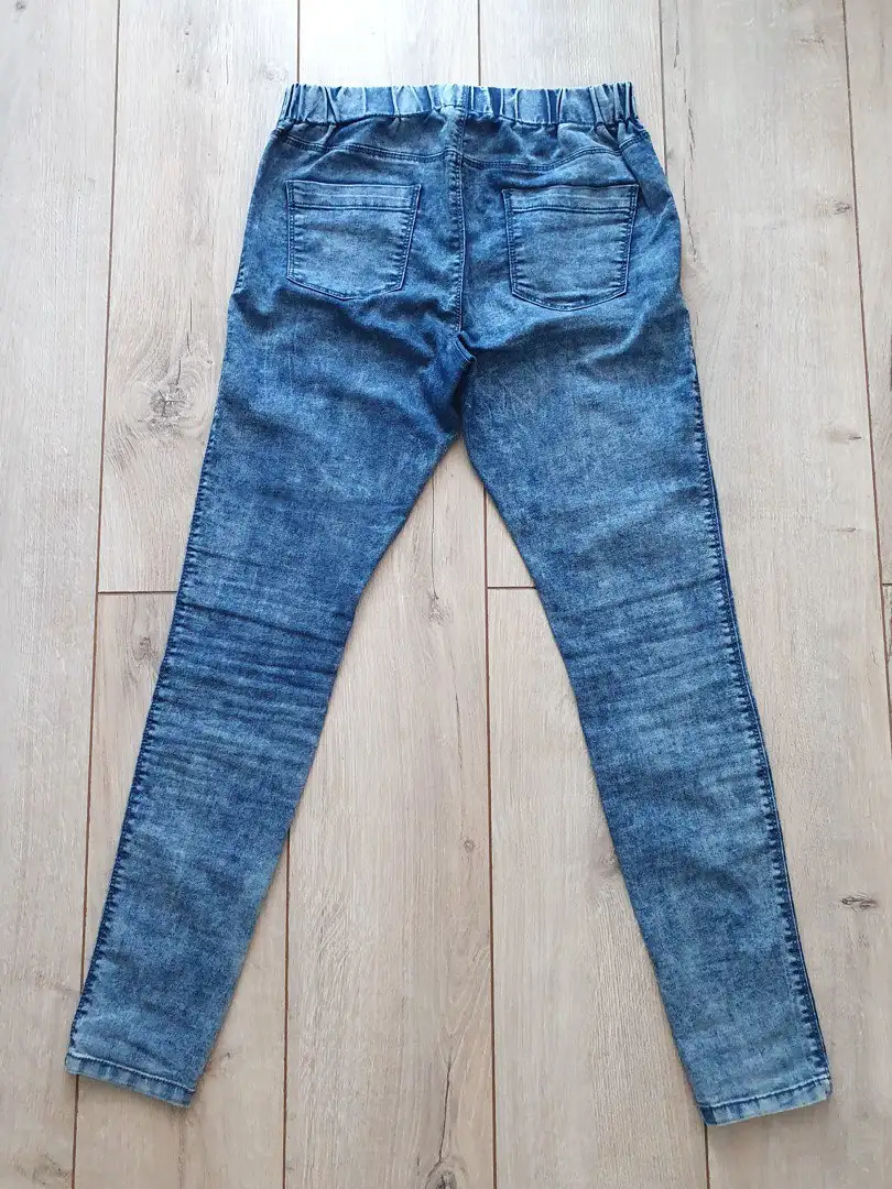 Новые женские джинсы на резинке PAPAYA DENIM - Джинсы (Одежда) в Светлогорск