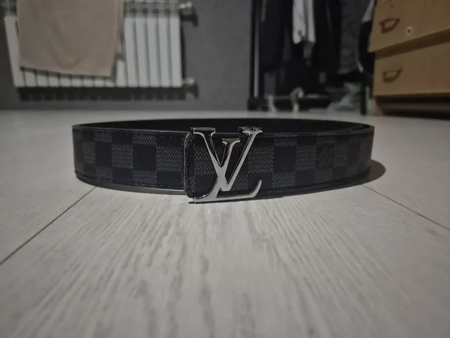 Ремень Louis Vuitton и сумка Cевер за 600/650 руб - Массажёры в Калининград