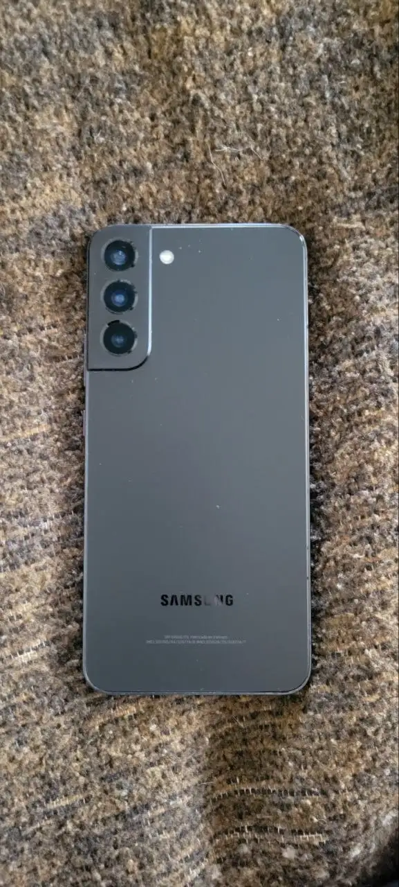 Обмен Samsung S22+ - Смартфоны (Электроника) в Калининград