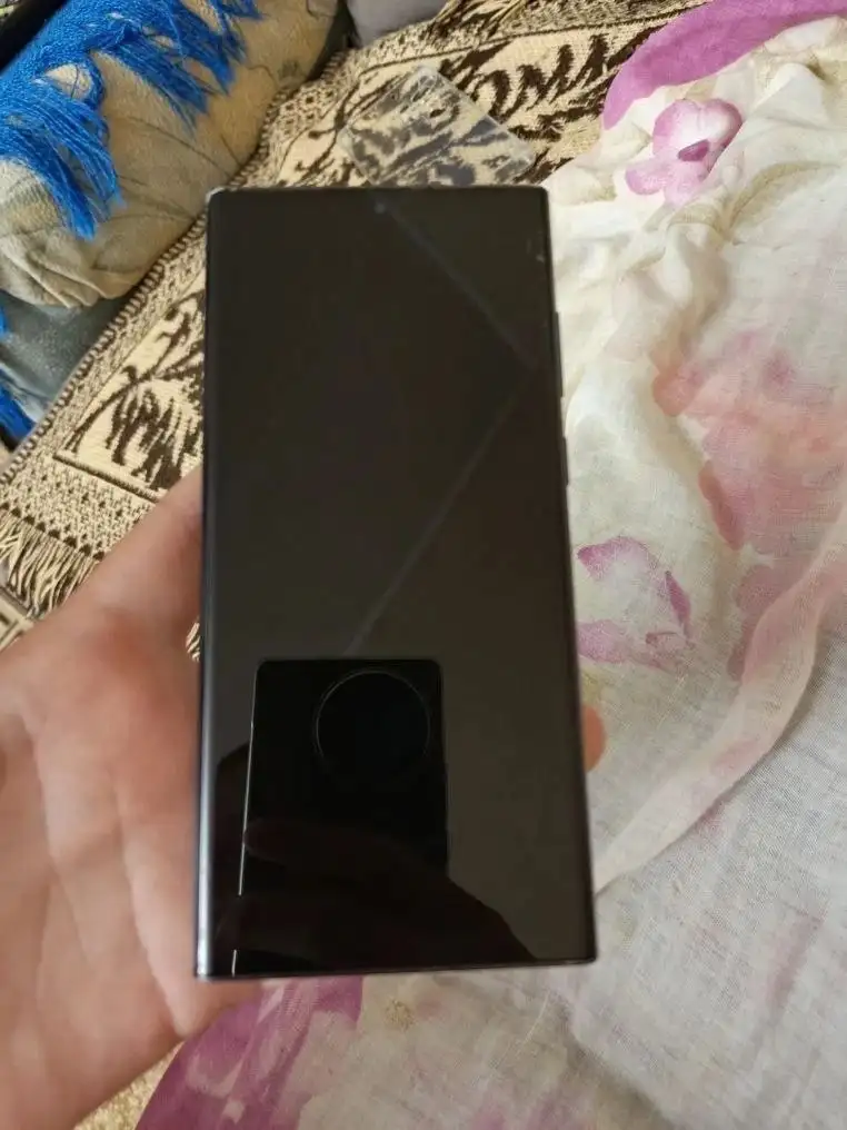 Продам Samsung Galaxy S22 Ultra с повреждениями - Смартфоны и гаджеты (Электроника) в Калининград