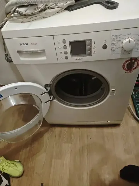 Стиральная машинка Bosch Maxx5 и пылесос Samsung - Матрасы в Калининград