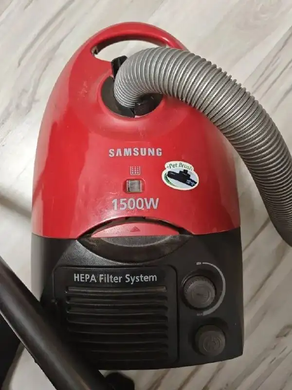 Стиральная машинка Bosch Maxx5 и пылесос Samsung - Электроника (Барахолка) в Калининград