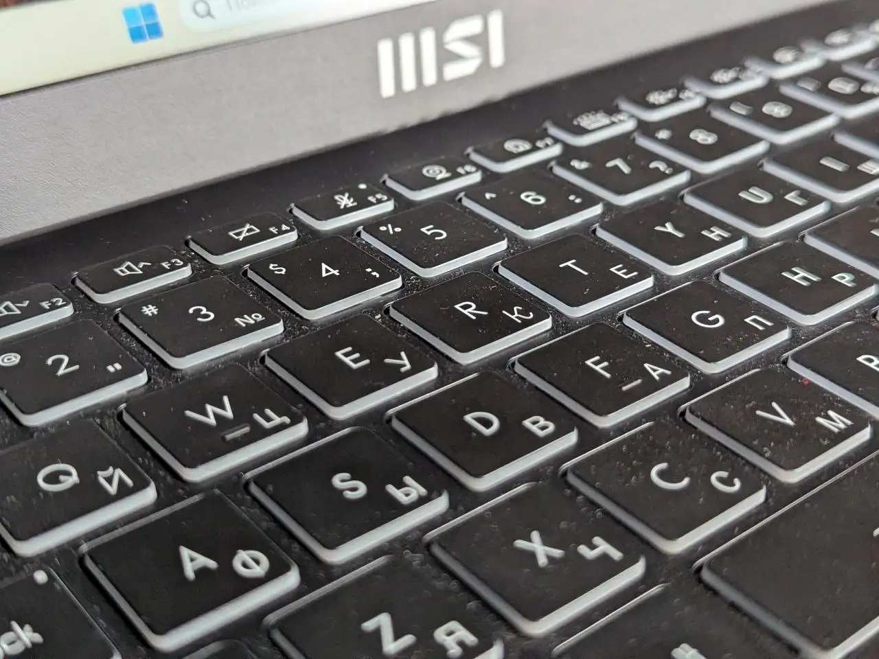 Ноутбук MSI Modern 14 C12m-230RU - Ноутбуки (Электроника) в Калининград