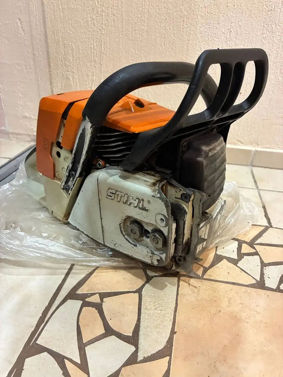 Вешало для туш Gpsteel, пила Stihl MS 440 - Барахолка в Калининград