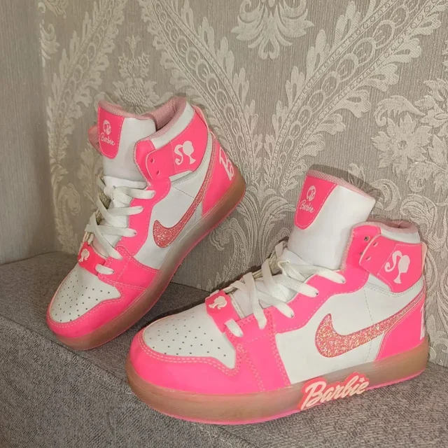 Высокие кроссовки Nike Air Jordan Barbie - Обувь в Калининград