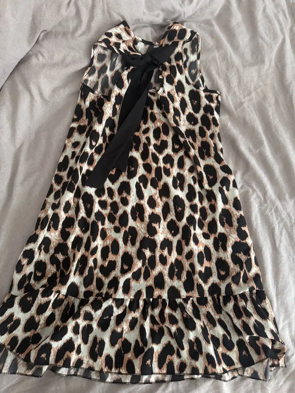 Джинсовая куртка GUESS и платье - Верхняя одежда (Одежда) в Калининград