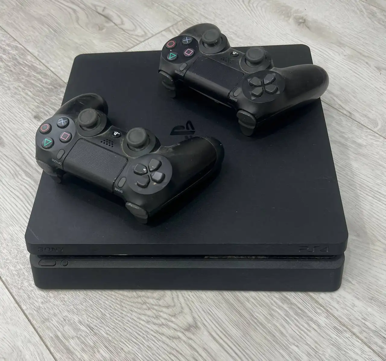 Продам PS4 500gb с комплектом - Игровые консоли (Электроника) в Калининград