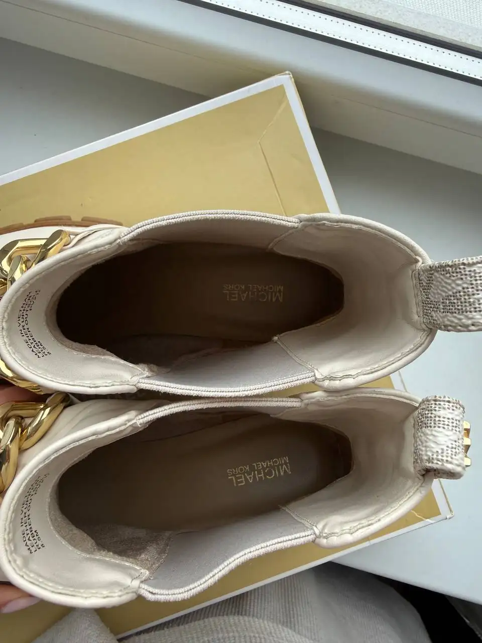 Фирменные оригинальные осенние ботинки Michael Kors - Обувь (Одежда) в Калининград