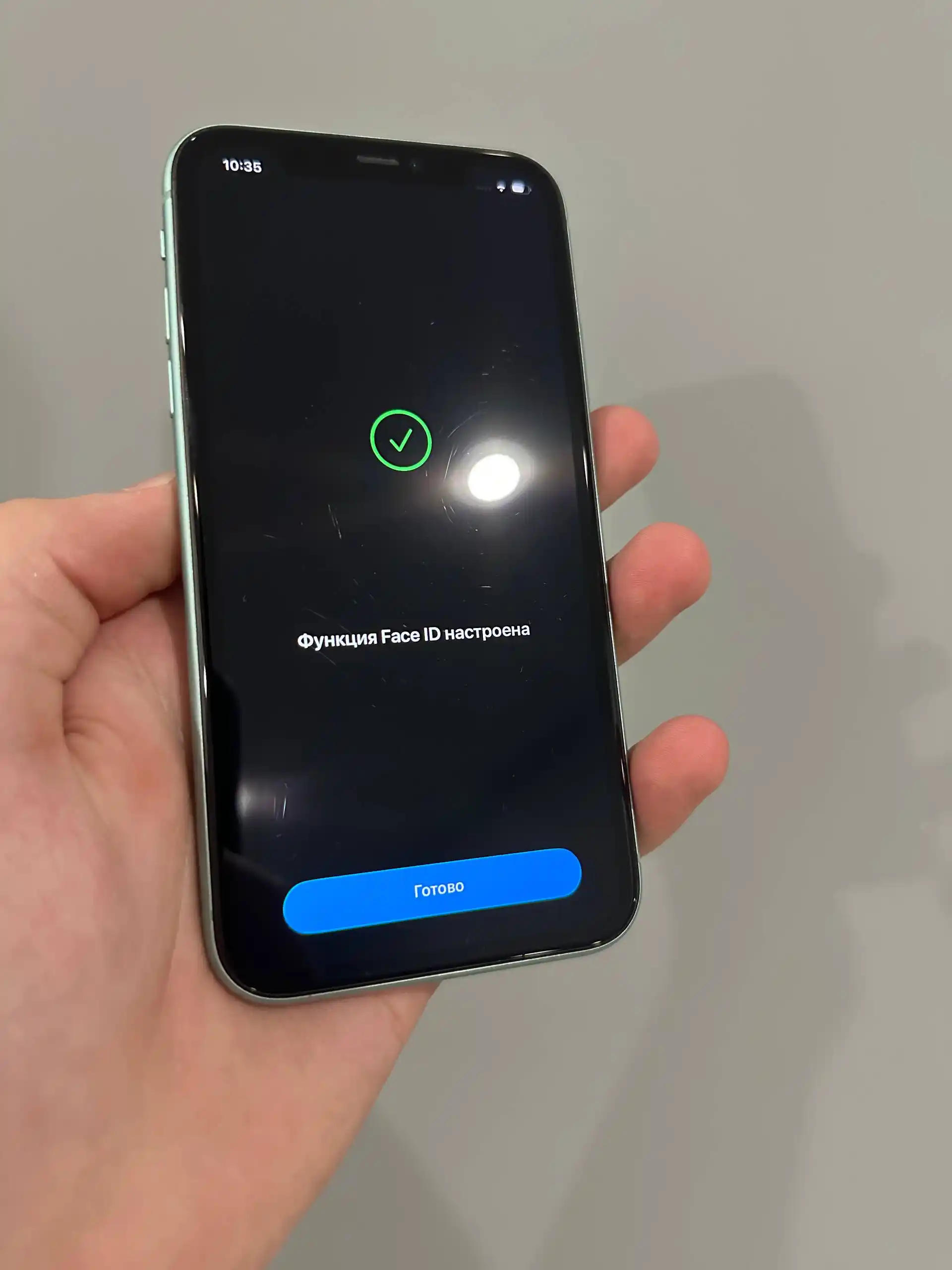 Продам IPhone 11 на 64Гб