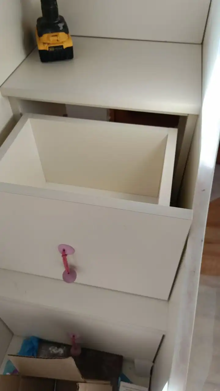 Продается комплект детской мебели