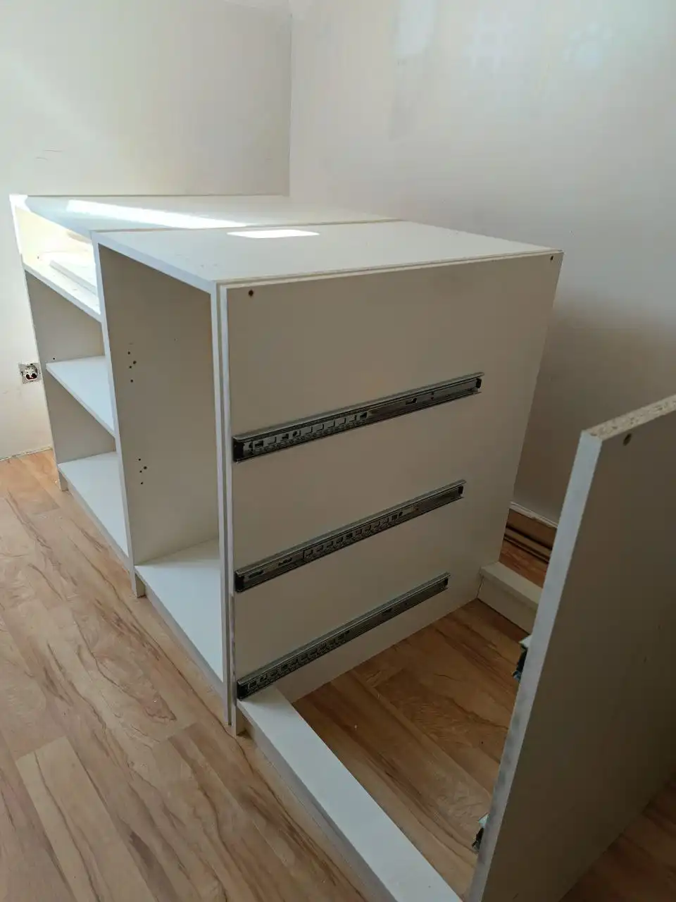 Продается комплект детской мебели