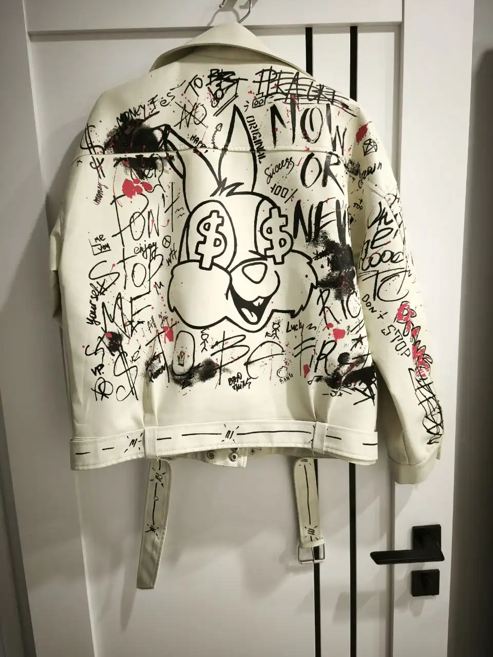 Одежда не вписалась в гардероб