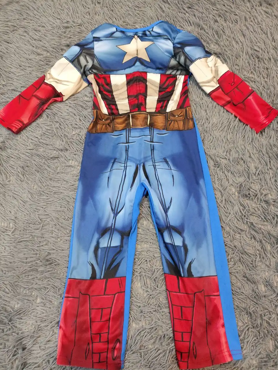 Костюмы Человека-Паука и Капитана Америка для детей
